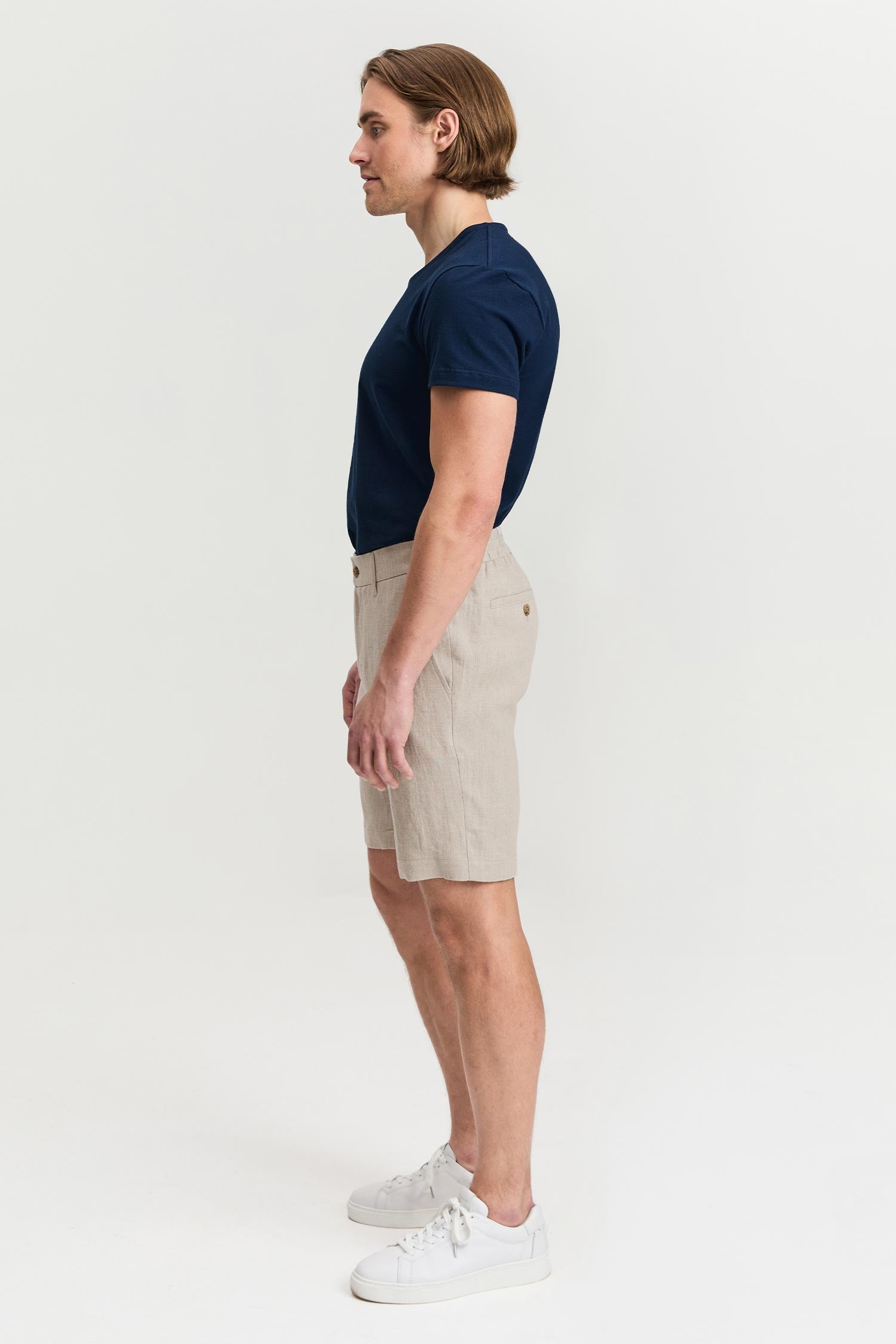 Teppo pellava shortsit